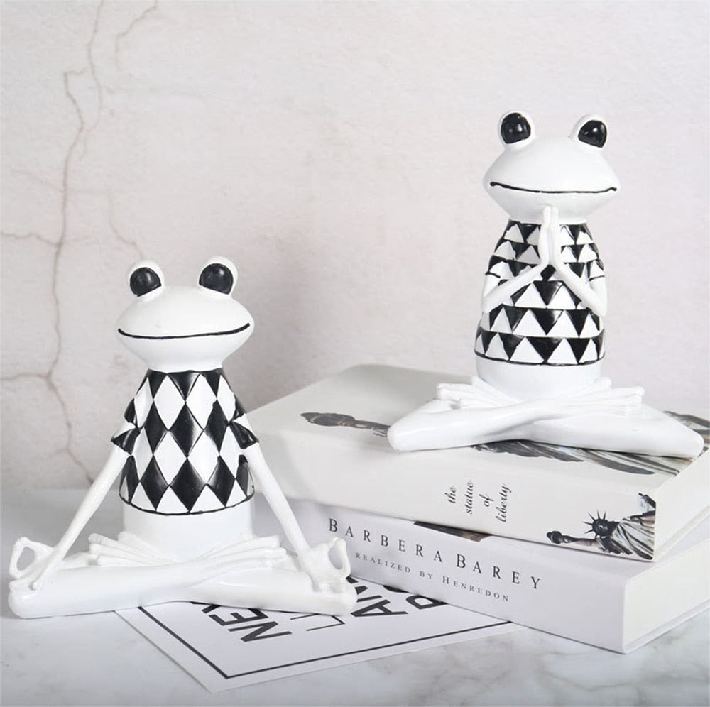 New Nordic Syle Yoga Frog Statue Resin Sculpture Figurine Office Home Decoration Desktop Decor Handmade Craft Modern Art acacuss