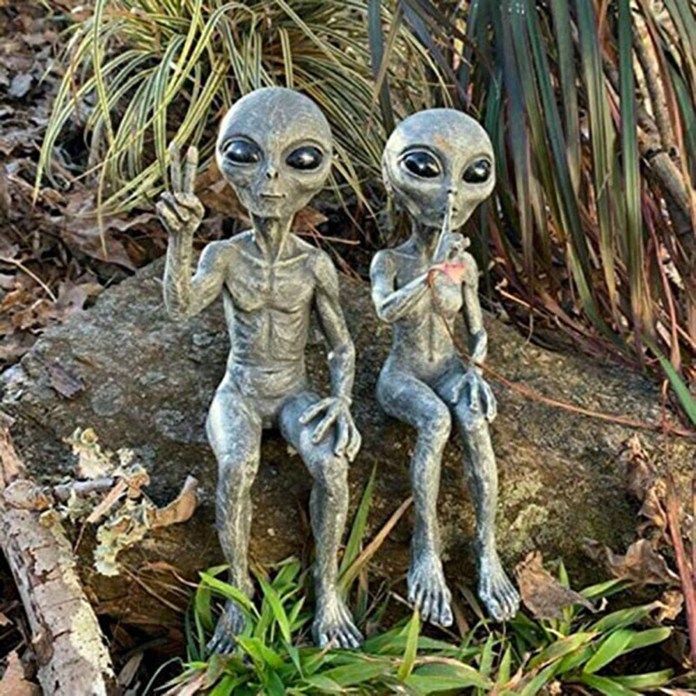 New Outer Space Alien Accessories Statue Martians Garden Figurine Set For Home Indoor Outdoor Decoration Courtyard Ornaments acacuss