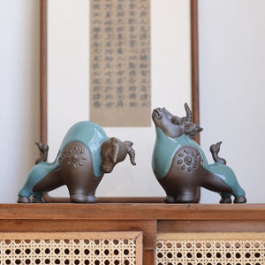 Niuzhuan Qiankun Ge Kiln Ceramic Cow Decoration Home Finance Decoration Office Desktop Decoration Living Room Decor acacuss