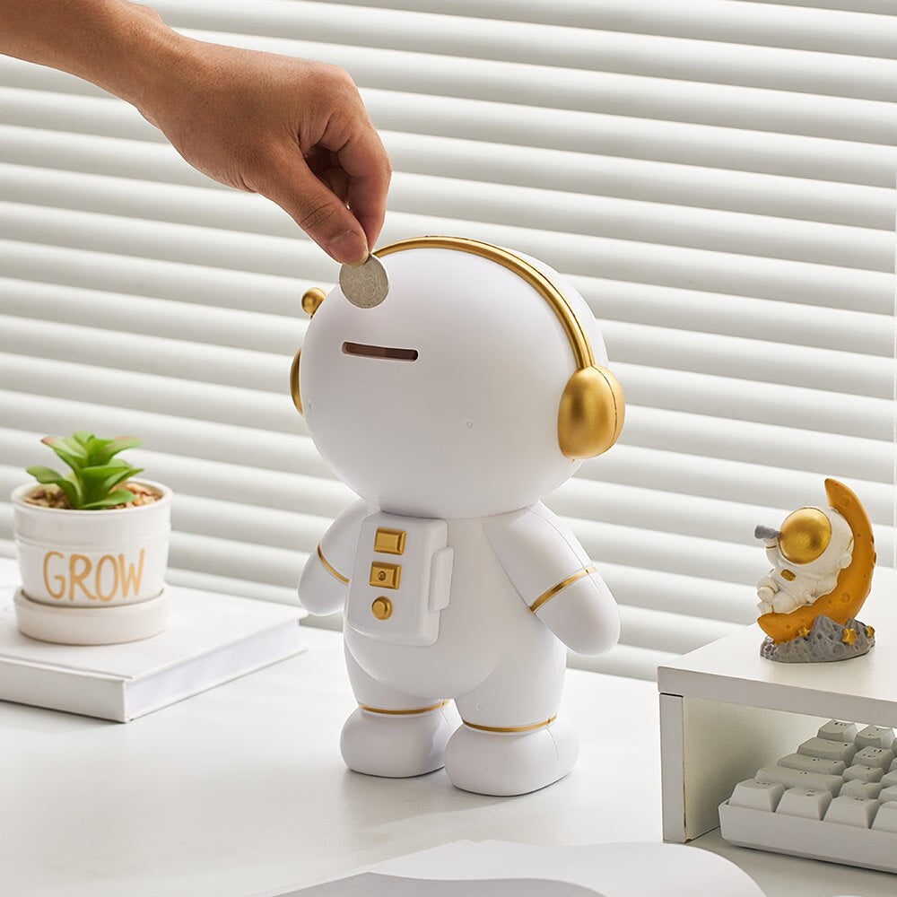 Nordic Modern Creative Accessories Kawaii Room Decor Astronaut Home Decorative Figure Decoration Bedroom Sculptures Figurines acacuss