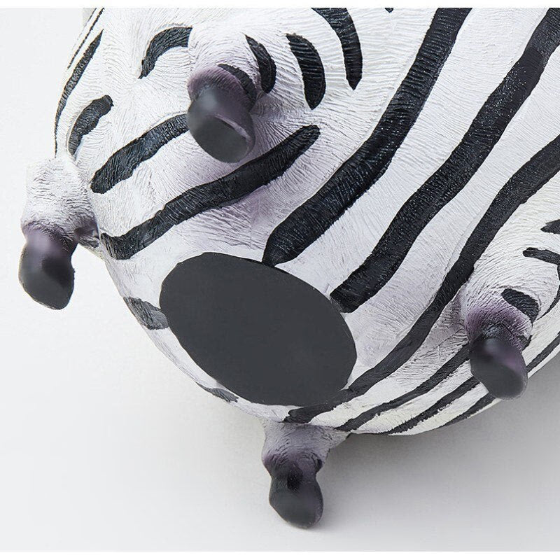 Nordic Resin Zebra Artifact Couple Brindle Horse Figurines Abstract Ornament Home Study Decor Pieces Children's Room Decoration acacuss