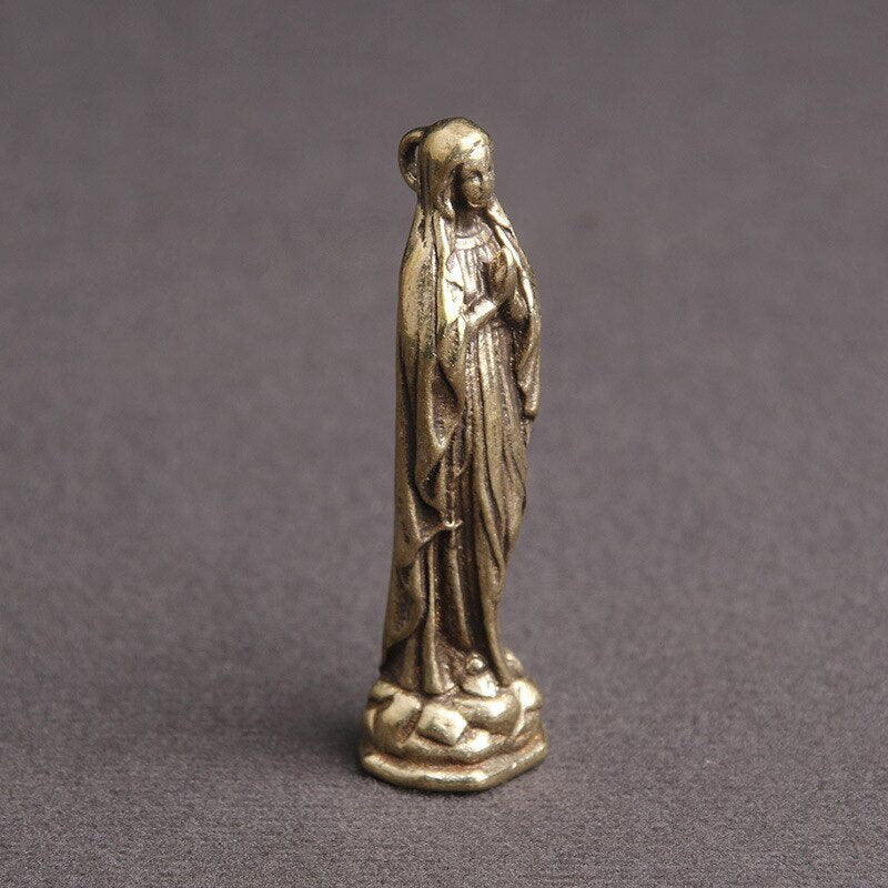 Pure Copper Vintage Blessed Virgin Mary Figurines Key Chains Pendants Brass Holy Mother Religion Faith Buddha Keyrings Hangings acacuss