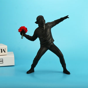 Resin Banksy Sculptures Flower Thrower Statue Bomber Home Decoration Desk Accessories Collectible Figurine Decorative Interior acacuss