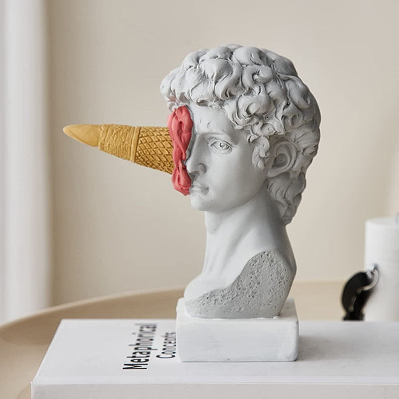 Resin Horse Head with Ice Cream Statue Figurines Classic Roman Greek Sculpture Interior Modern Art Ornament Decortion acacuss