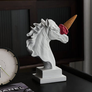 Resin Horse Head with Ice Cream Statue Figurines Classic Roman Greek Sculpture Interior Modern Art Ornament Decortion acacuss
