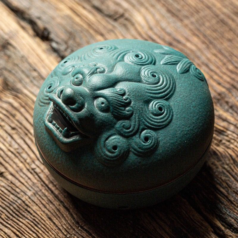 Retro Fabulous Wild Beast Incense Burners Dragon Incense Holder Incense Burner Sandalwood Censer Home Decor Decoration Craft acacuss