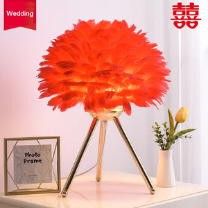 Romantic Feather Table Lamp Modern Bedside Lamp Living Room Coffee Shop Decoration Wedding Christmas Gift Ostrich Feather Light acacuss