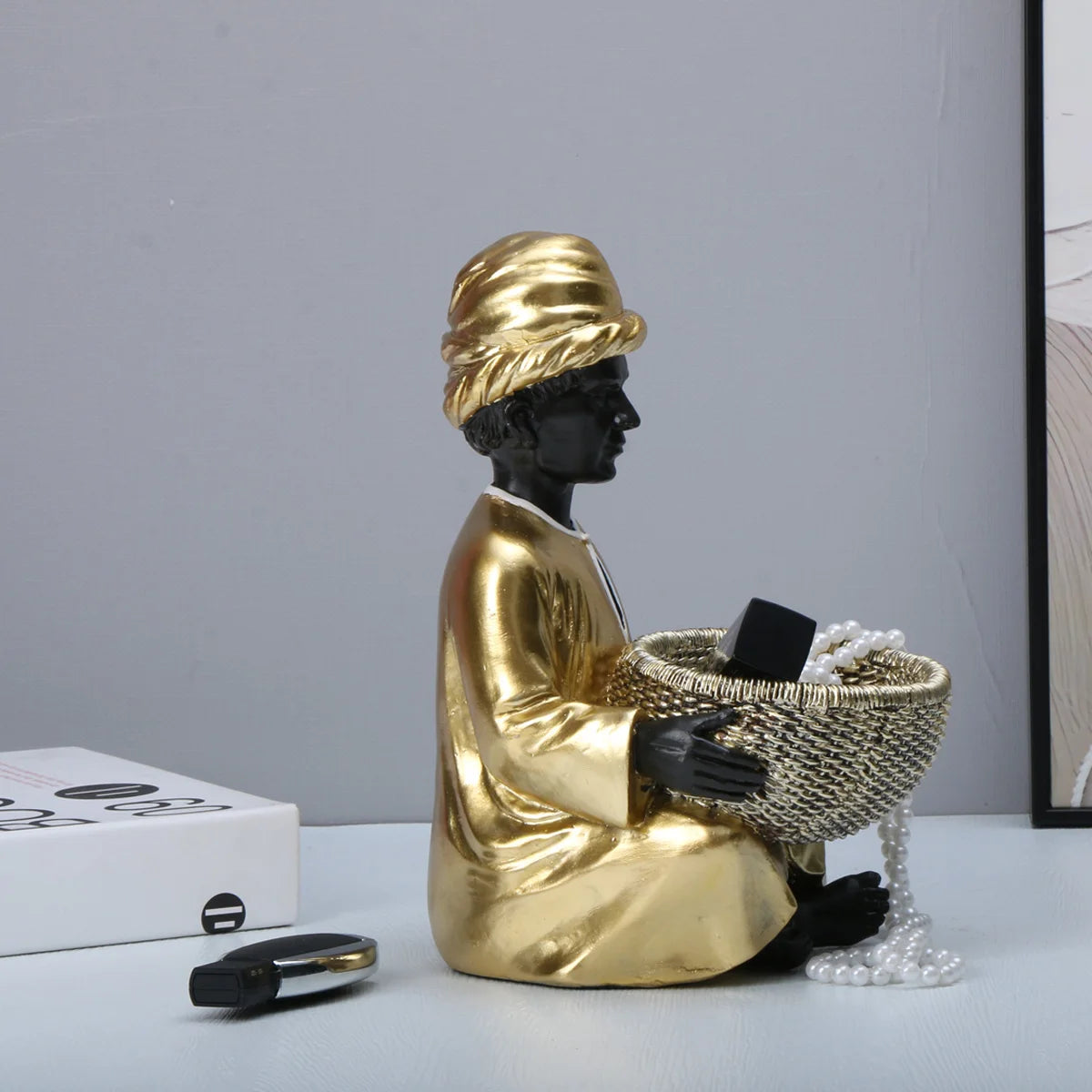 1 piece of Middle Eastern character storage ornaments, Middle Eastern Arapai small storage living room decorations and home furn