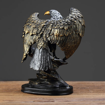 Retro Eagle Sculpture New Room Decoration Ornaments Wealth Animal Office Home Study Living Abstract Statue Decor Gift