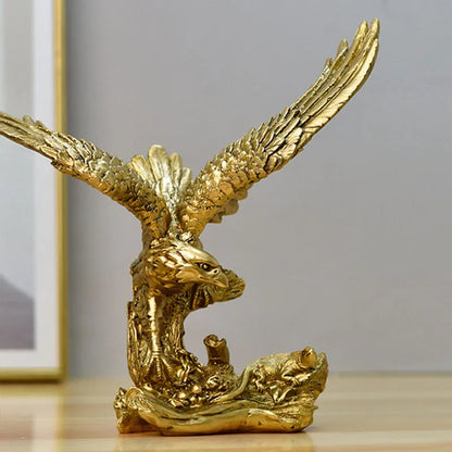 Nordic Resin Golden Eagle Animal Figurines Hawk Statue Craft Sculpture Ornament Home Living Room Office Desktop Cabinet Decor