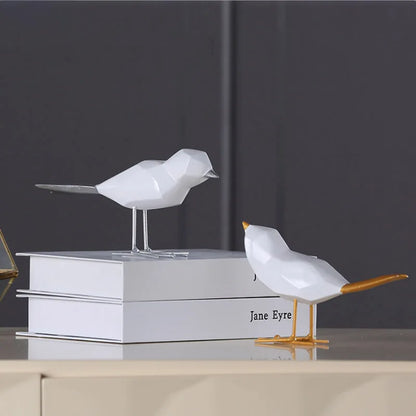 Modern Cute Resin Bird Figurine European Ornaments Geometric Origami Animal Statue Home Office Bird Sculpture Abstract Decorati