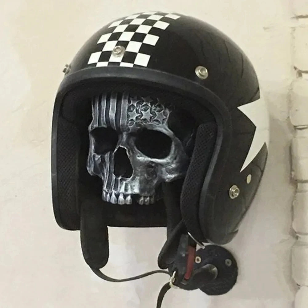 Motorcycle Skull Helmets Holder Wall Mounted Skull Helmet Hanger Resin Crafts Skull Helmet Holder For Bicycle Baseball Helmets