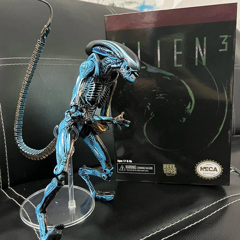 NECA Alien 3 Dog Alien Xenomorph Action Figure Aliens vs Predator Collectible Model Toy Classic Doll For Gifts