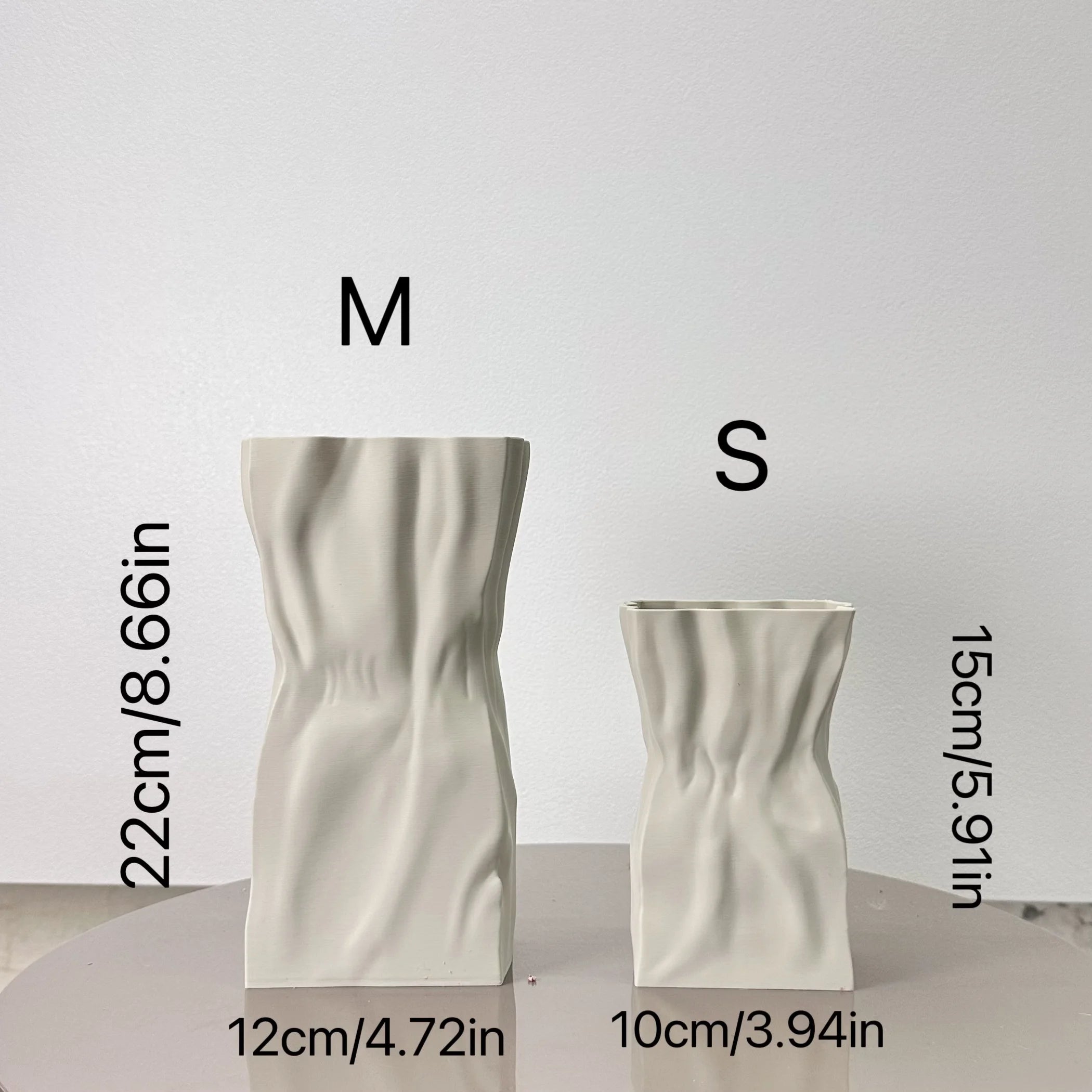 2-Piece Set of Multi-Color Simple Scandinavian Pleated Paper Bag Vases, Dry Flower Vases for Home Decoration Ornaments, Foyer Decoration Vases, Office Decoration Vases, Holiday Gift Vases