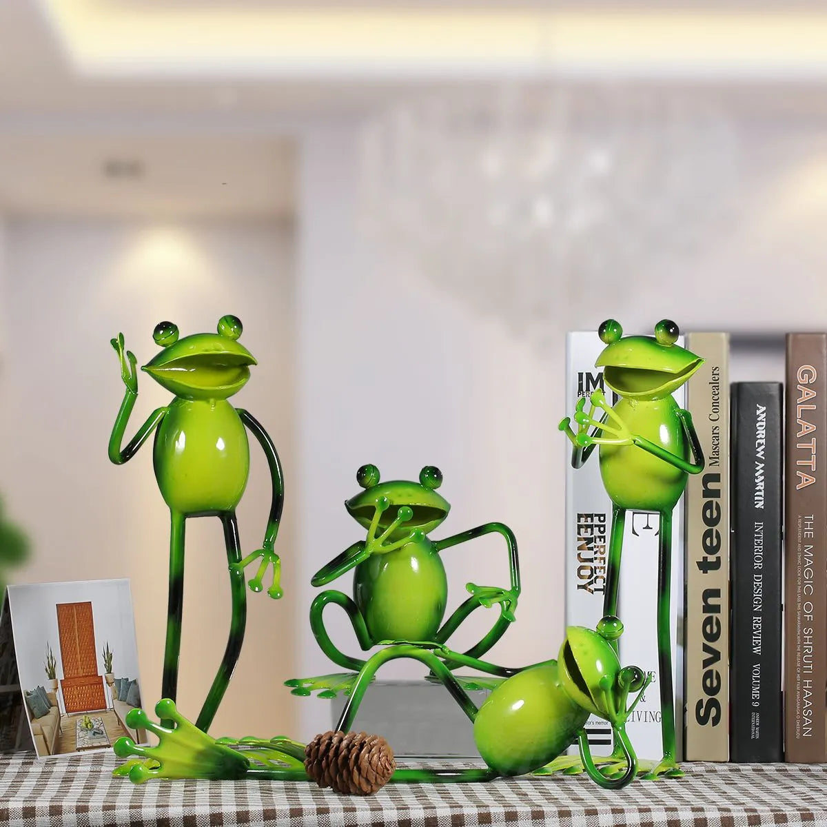 TOOARTS Metal sculpture Frog shaped sculpture Home decoration handicrafts