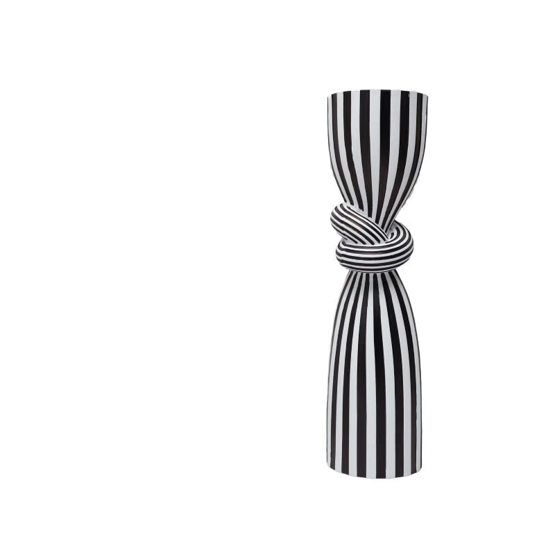 Simple Black and White Striped Kink Candlestick Resin Ornaments Living Room Dining Table Decorations Room Decoration acacuss