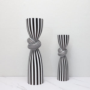 Simple Black and White Striped Kink Candlestick Resin Ornaments Living Room Dining Table Decorations Room Decoration acacuss
