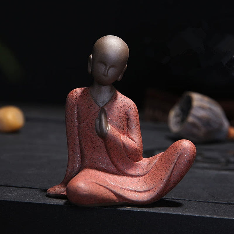 Small Buddha Statues Tathagata India Yoga Mandala Sculptures Ceramic Tea Ceremony Ornaments Gift Home Decor Monk Figurine acacuss