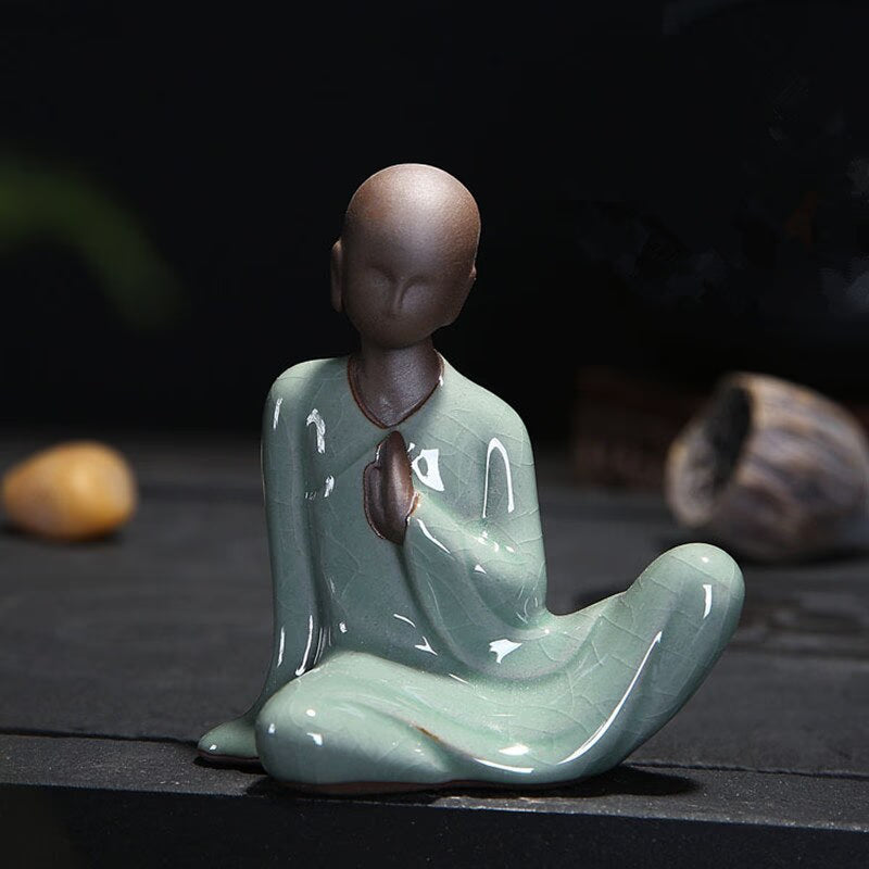 Small Buddha Statues Tathagata India Yoga Mandala Sculptures Ceramic Tea Ceremony Ornaments Gift Home Decor Monk Figurine acacuss