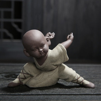 Small monk sculpture statue ceramic home decoration crafts Chinese style tea set sculpture Buddha statue best gift acacuss
