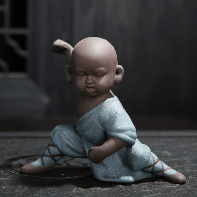Small monk sculpture statue ceramic home decoration crafts Chinese style tea set sculpture Buddha statue best gift acacuss