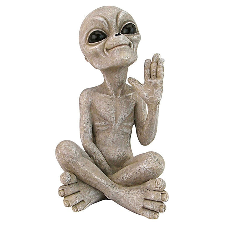 Strange Alien Holding Dwarf Jurassic Garden Elf Decoration Figurines Pieces Creative Art Design Courtyard Decor Garden Statues acacuss
