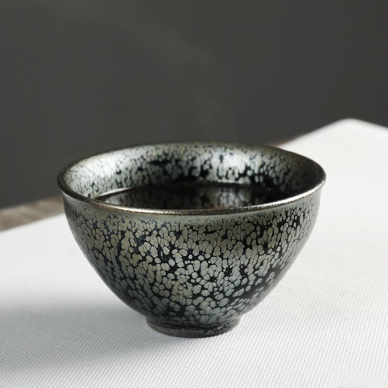 Tenmoku tea cup acacuss