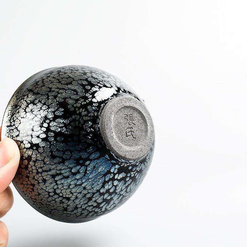 Tenmoku tea cup acacuss
