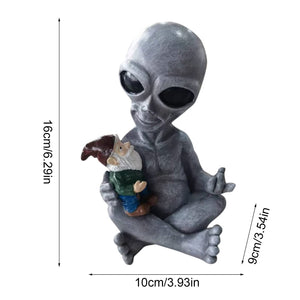 Unique Alien Gnome Ornament Resin ET Decorative Figurines Gnome Dwarf Statue Crafts Christmas Garden Desk Decoration Home Decor acacuss