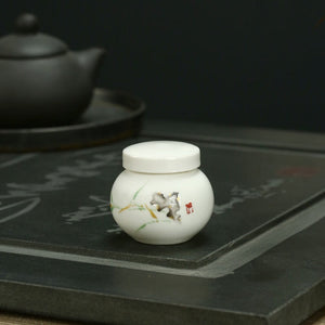 White Ceramic Jar Small Tea Caddy Storage Tank Moisture-proof Sealed Jar Tea Tins Tea Container Storage Box Candy Jars Tea Can acacuss