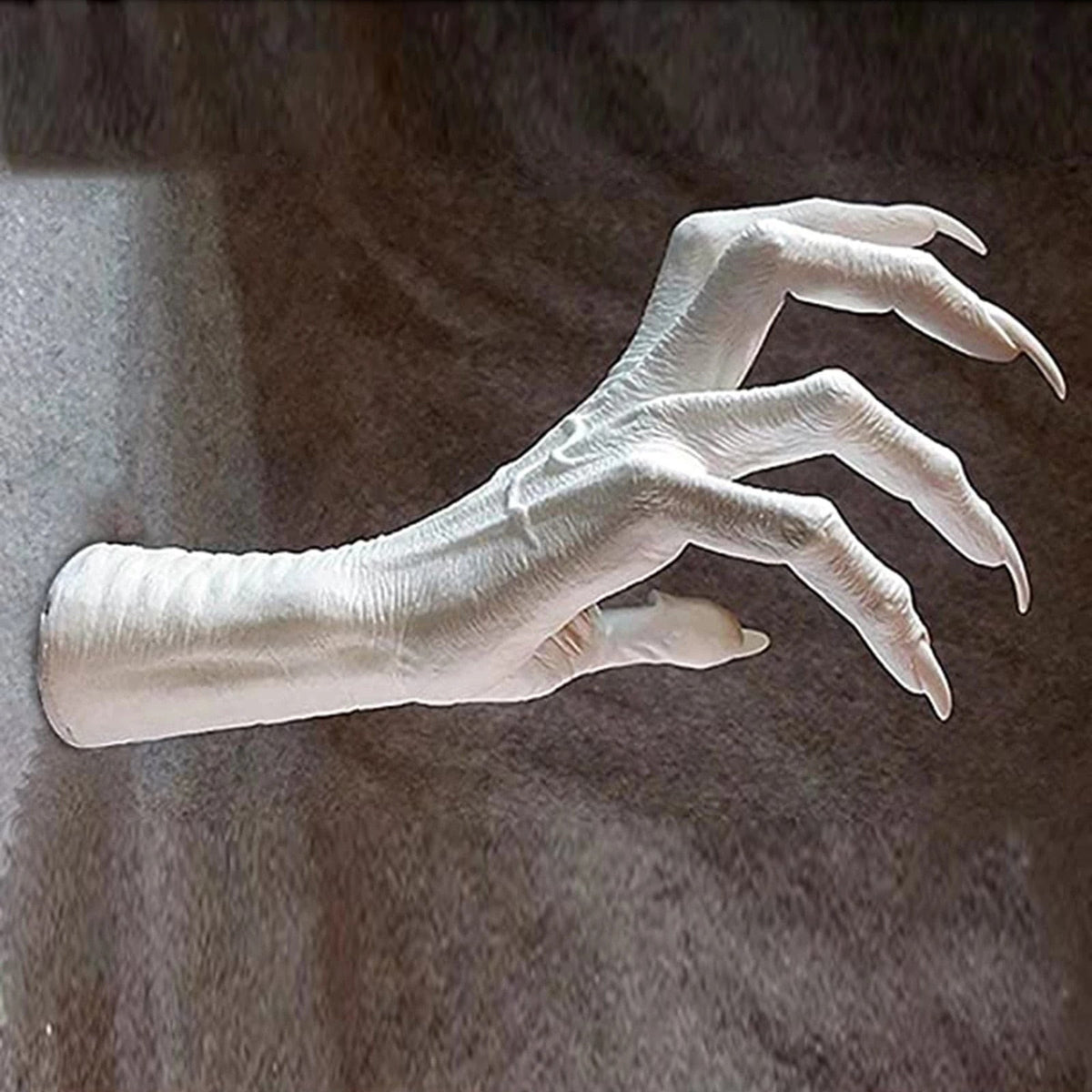 Witch Hand Wall Hanging Wall Hanger Decoration Wall Simulation Devil Hands Statue 3d Open Hand Sculpture Resin Decorative Art acacuss