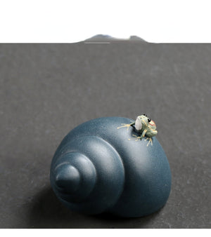 Yixing Handmade Purple Sand Tea PetCreative Frog Water Spray Kung Fu Tea SetTea Tray Ornaments Home Tea Table TeaPlay acacuss