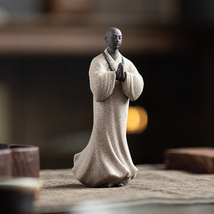 Zen Purple Sand Pray Little Monk Tea Pet Figure Sculpture Fairy Garden Statues Landscape Tearoom Decoration Meditation Buddhism acacuss