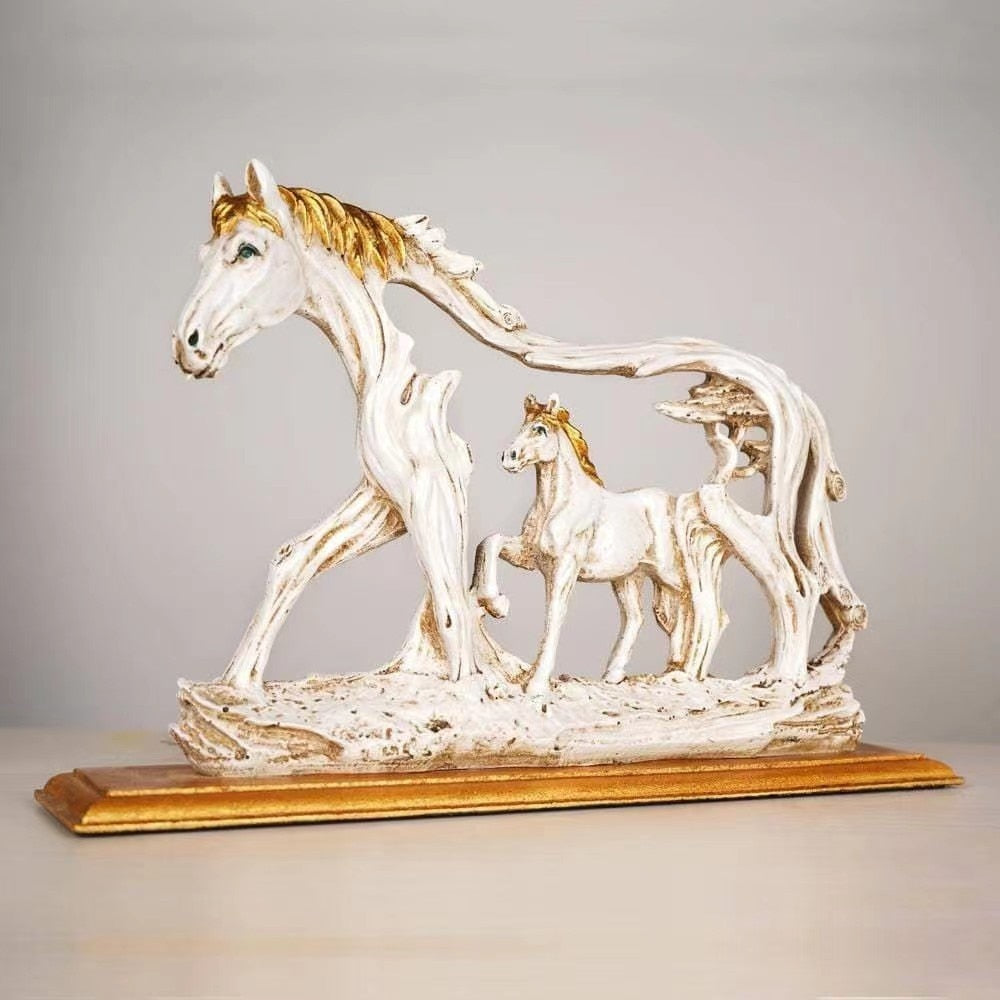 Galloping Horse Desktop Figurine Artwork Micro Room Aesthetic Standing Horses Statue Office Computer Desk Bookshelf Decor acacuss
