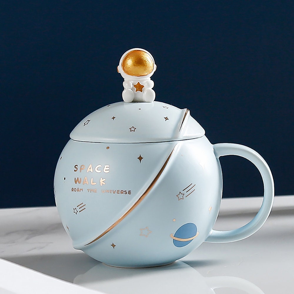 ACACUSS Handmade Astronaut Large MUG  for men with Lid For Coffee and Tea 450 Ml - ACACUSS