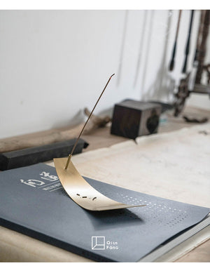 Minimalist Retro Creative Handmade Brass Incense Holder - acacuss