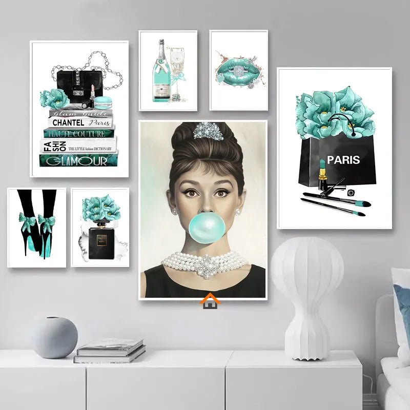 Modern Luxury Perfume Women Paris Fashion Poster Decorative Prints Canvas Painting Wall Art Pictures Elegant Girl Bedroom Decor