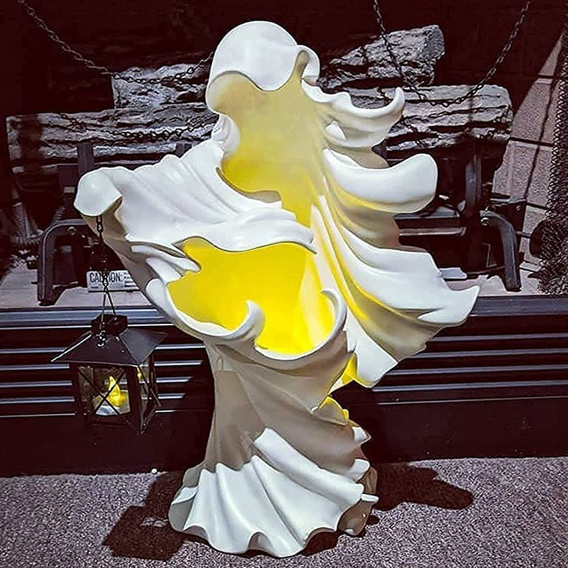 Der Geist sucht nach Licht, neue Höllenbotin, Hexe mit Laterne, realistische Geisterskulptur aus Kunstharz für gruselige Halloween-Dekoration 