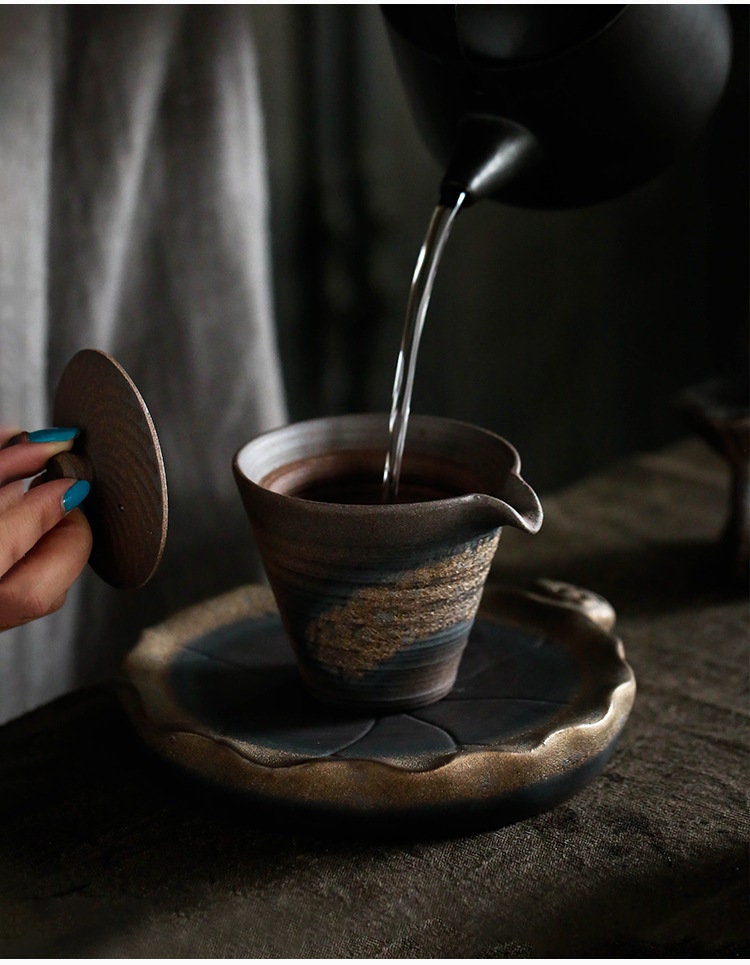 Stoneware Gaiwan Handmade Pottery Unique Hat Pot Iron Glaze Teapot 140ml capacity - acacuss